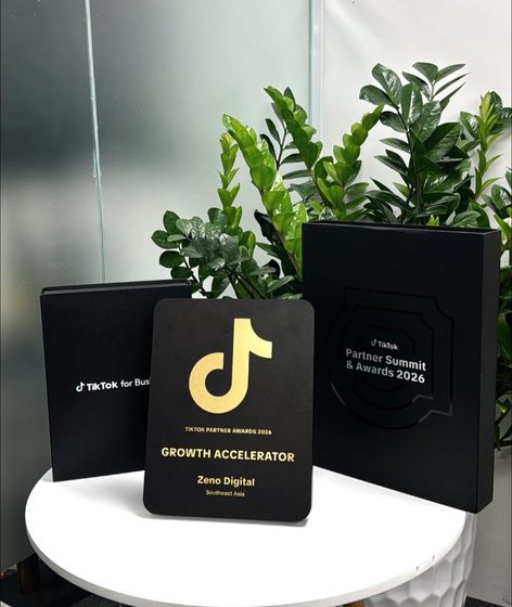 Cúp TikTok Partner Awards — Growth Accelerator Cúp TikTok Partner Awards — Growth Accelerator